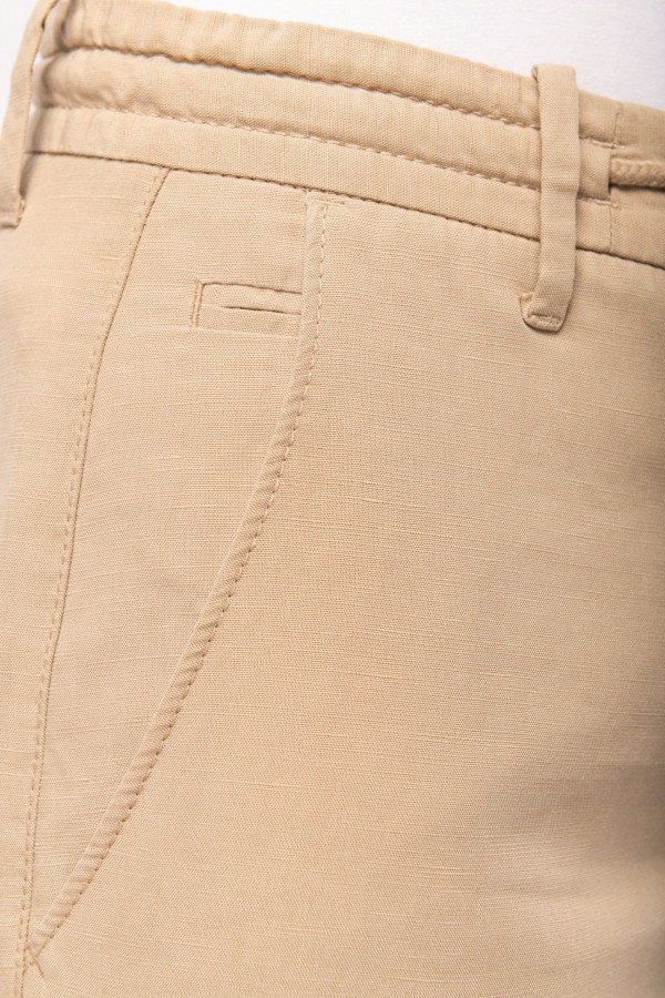 SAND BERMUDA SHORTS 70% Lyocell / 30% linen.