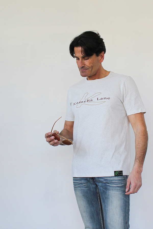 CREAM T-SHIRT 60% pre-consumer recycled cotton and 40% post-consumer recycled polyester
