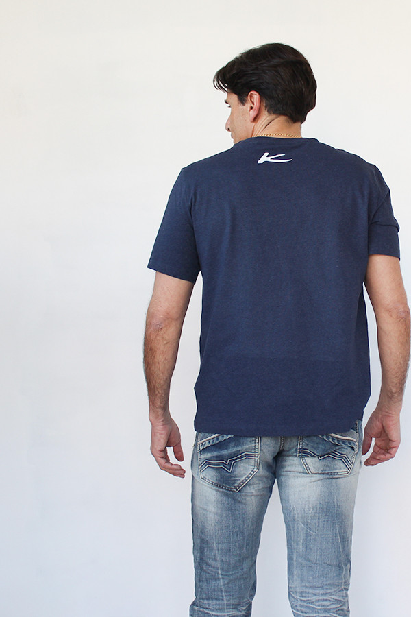 T-SHIRT BLU MARINO 60% cotone riciclato pre-consumo e 40% poliestere riciclato post-consumo