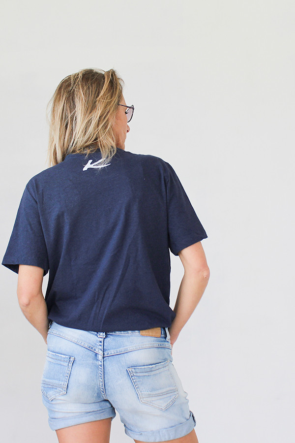 NAVY T-SHIRT 60% recycled cotton and 40% recycled polyester