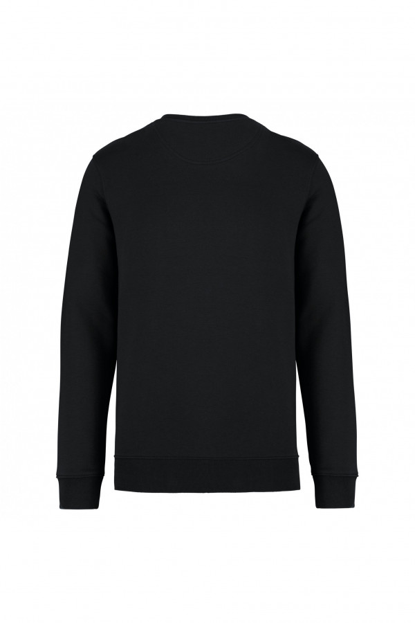 Sweat-shirt col rond noir. 85% coton biologique et 15% polyester recyclé post-consumer.