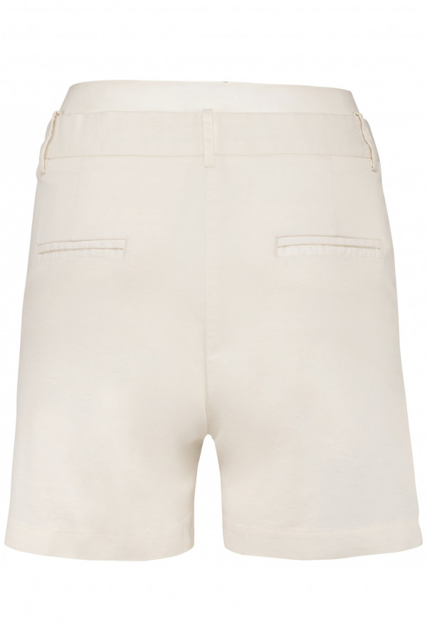 ALMOND GREEN SHORTS 98% organic cotton / 2% elastane