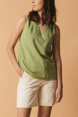 Blusa pistacchio con scollo a V 100% cotone biologico