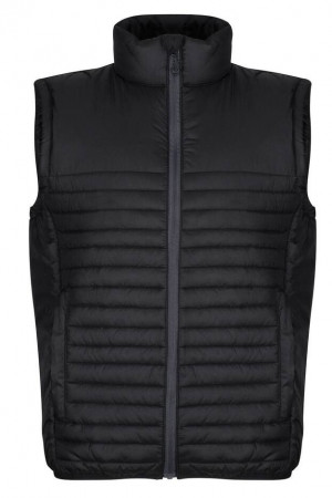 Gesteppter Bodywarmer aus recyceltem Polyester. 100 % recycelter polyester